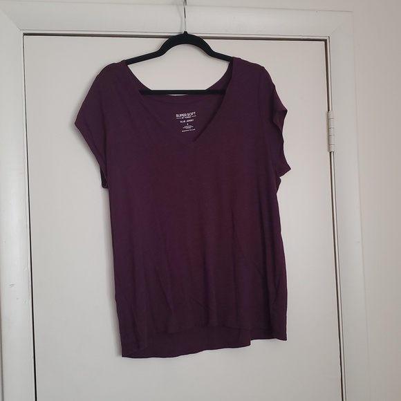 torrid Tops - Torrid's Women's V-Neck Short Sleeve Slub Jersey Top - Plum